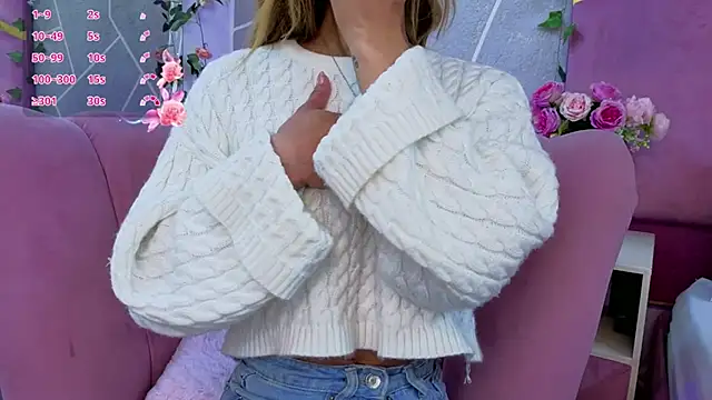 EmmyCortez online show from November 17, 2025, 12:42 pm