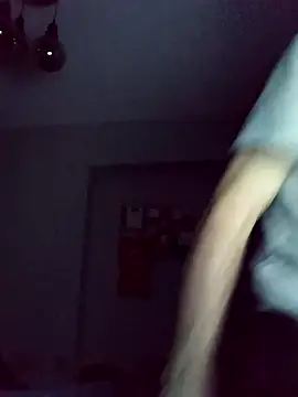 Snapshot of raskolnikovw chatting on November 20, 2025, 6:08 pm raskolnikovw online show from November 20, 2025, 6:08 pm