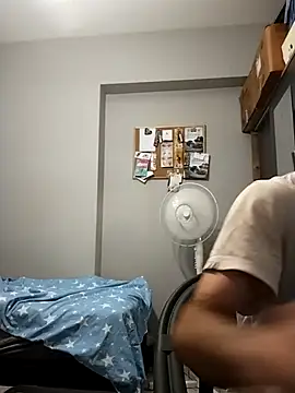 Snapshot of raskolnikovw chatting on September 15, 2025, 7:14 pm raskolnikovw online show from September 15, 2025, 7:14 pm