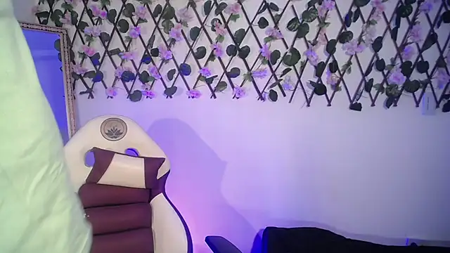 aron and paula online show from March 22, 2025, 3:09 am