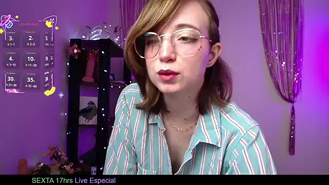 Snapshot of Elise_Nyx chatting on March 13, 2026, 11:48 am Elise Nyx online show from March 13, 2026, 11:48 am