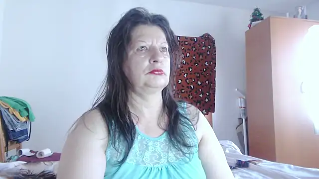 ExtasyMature online show from June 25, 2026, 5:45 am