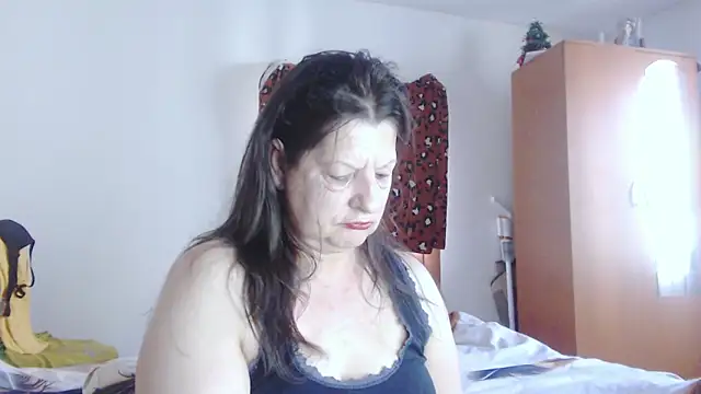 ExtasyMature online show from June 29, 2026, 5:25 am