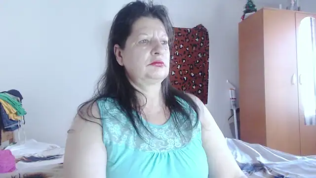 ExtasyMature online show from June 11, 2026, 5:37 am