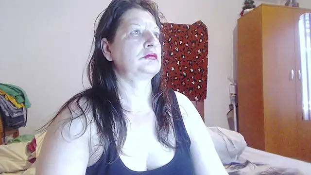 ExtasyMature online show from June 25, 2026, 5:51 pm