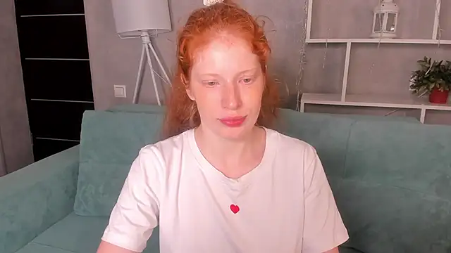 Sandra Wi1son online show from September 16, 2025, 1:17 am