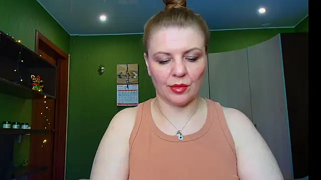 VeronikawGold online show from June 10, 2026, 11:22 am