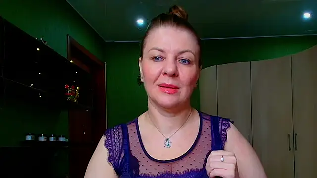 VeronikawGold online show from June 16, 2026, 8:20 pm