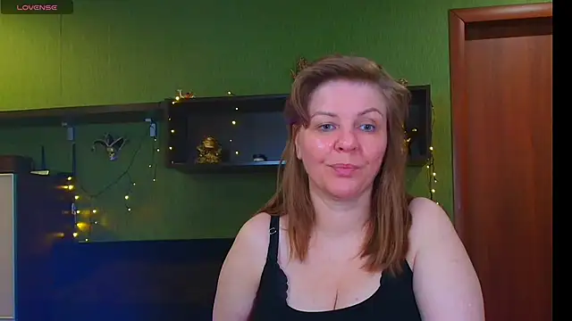 VeronikawGold online show from April 25, 2026, 7:55 am
