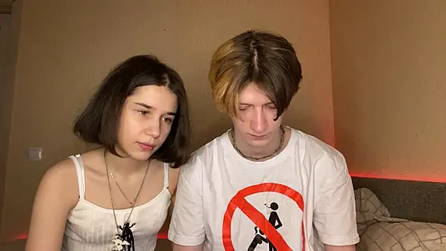 baby lesi online show from March 12, 2025, 3:07 pm