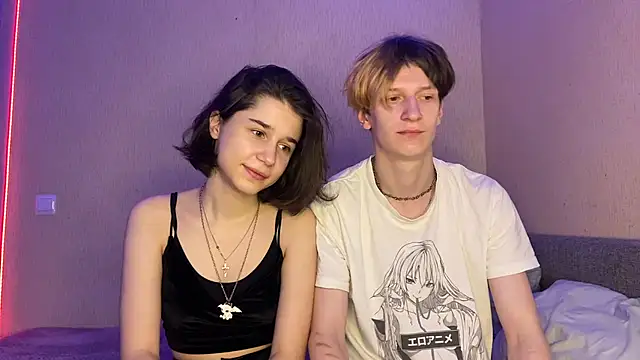 baby lesi online show from March 19, 2025, 3:08 pm