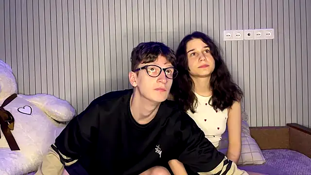 baby lesi online show from February 23, 2026, 5:35 pm