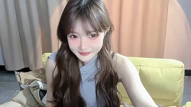 Snapshot of Annnnqi-77 chatting on March 5, 2025, 10:22 am Annnnqi-77 online show from March 5, 2025, 10:22 am