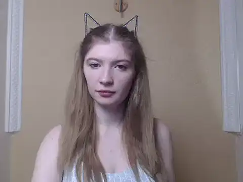 faiirylight online show from March 10, 2025, 11:55 am