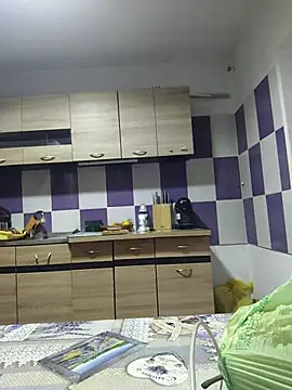 andreiiiii2025 online show from October 3, 2025, 7:43 am