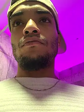 eross chipre  online show from January 11, 2026, 12:45 pm