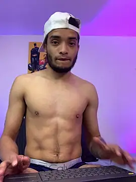 eross chipre  online show from March 22, 2025, 4:24 am