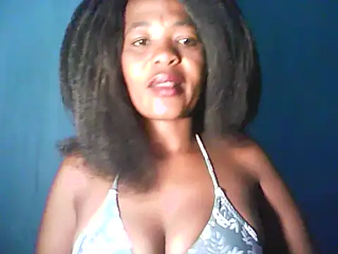 perfectionist online show from March 18, 2025, 4:39 pm