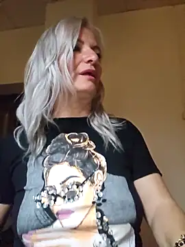 Snapshot of LadyTouch chatting on March 11, 2026, 12:15 am LadyTouch online show from March 11, 2026, 12:15 am