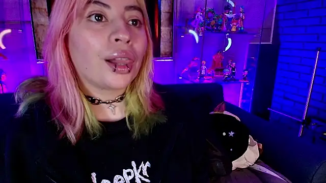 missa motato online show from February 17, 2026, 11:07 am