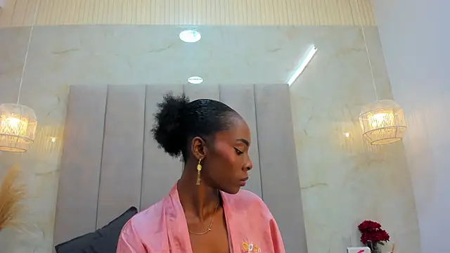 AnnyCampbell online show from June 17, 2026, 3:17 am