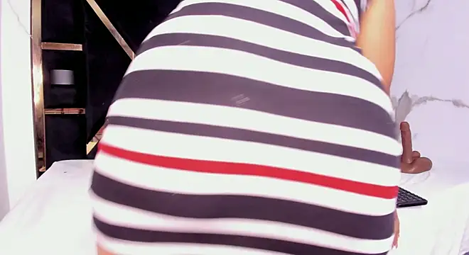 zara smitt online show from October 17, 2025, 11:45 am