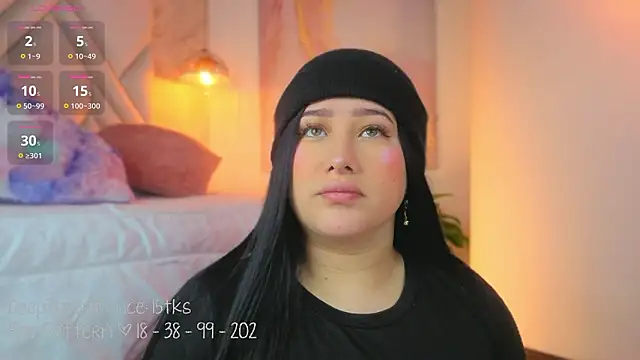 Leaa Cox online show from March 17, 2026, 4:04 am