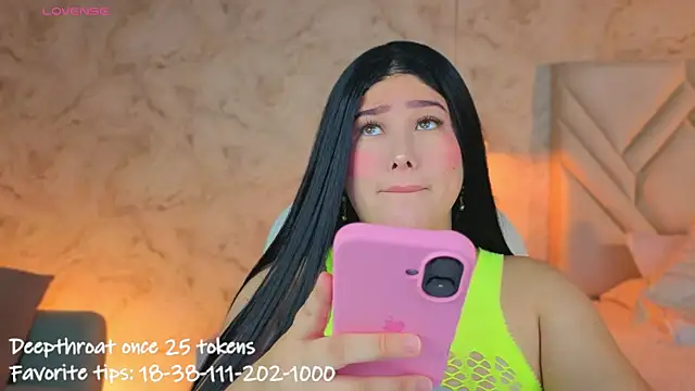 Leaa Cox online show from June 15, 2026, 8:52 pm