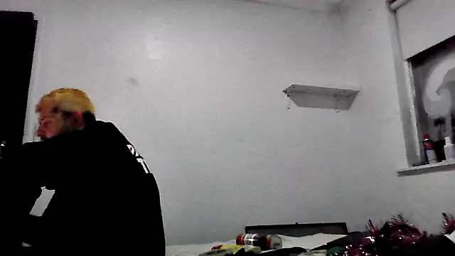 kinkyfag94 online show from December 20, 2025, 1:03 pm