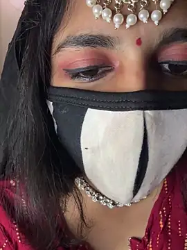 Dishasarmaa05 online show from March 10, 2026, 4:33 pm