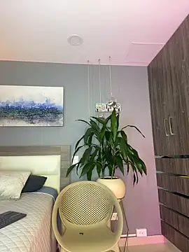 Ashly hills online show from March 24, 2026, 3:39 am