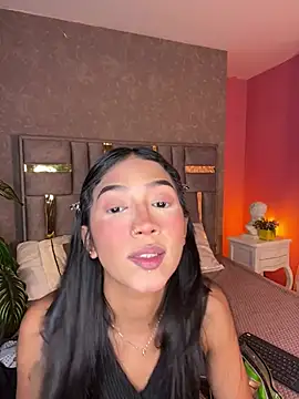 Tyla Ks online show from July 28, 2026, 7:39 pm