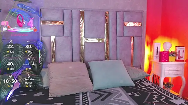 Tyla Ks online show from October 2, 2025, 7:39 pm