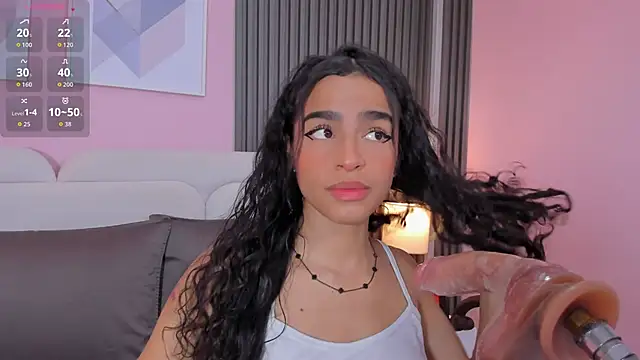 honey sofii  online show from October 2, 2025, 12:08 pm