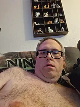 Smallone327 online show from November 2, 2025, 4:50 am