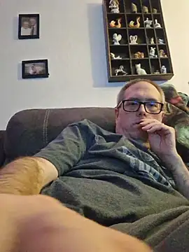 Smallone327 online show from February 15, 2026, 5:41 am