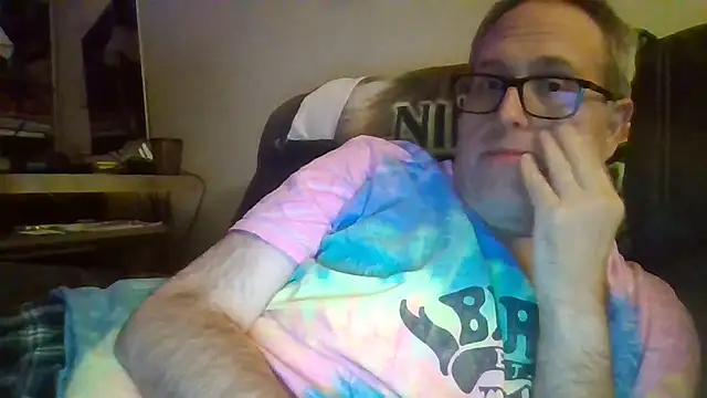 Smallone327 online show from September 20, 2025, 4:17 am