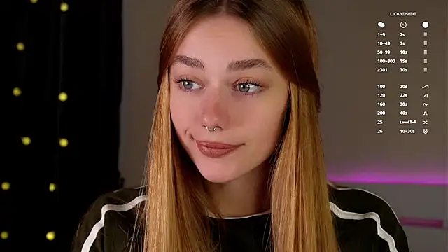 EmilaMills online show from October 7, 2025, 11:50 pm