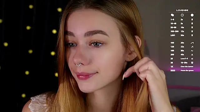 EmilaMills online show from October 19, 2025, 12:57 am