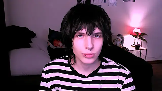 timi-moon online show from November 16, 2025, 11:48 am