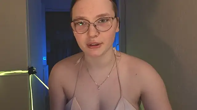 milliedoll online show from February 5, 2026, 5:31 pm