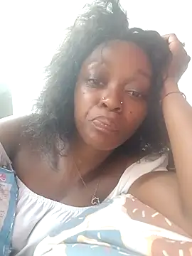 xxTatiannaxx online show from March 20, 2025, 5:47 pm