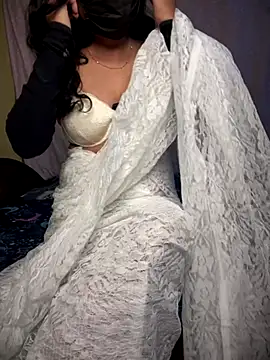 Snapshot of Mahi-Rahul chatting on October 31, 2025, 7:05 am Mahi-Rahul online show from October 31, 2025, 7:05 am