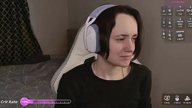 Luna Loveee online show from March 21, 2026, 4:14 am