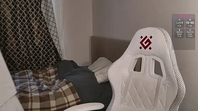 Luna Loveee online show from September 13, 2025, 3:28 am