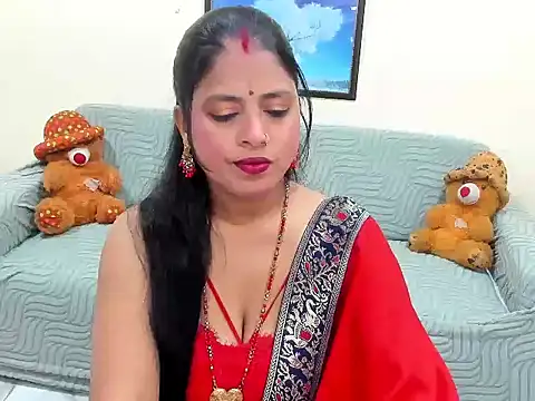 leahgotiii online show from January 7, 2026, 3:22 am