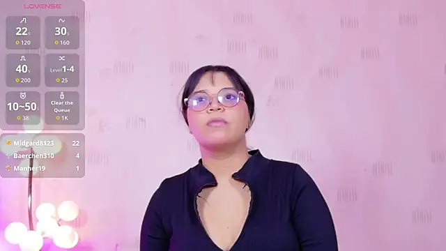 innocenthazel online show from July 16, 2026, 2:52 am