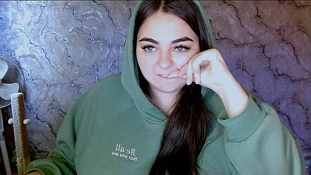 kitsune 8 online show from September 25, 2025, 6:41 am