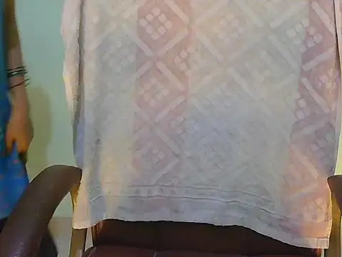 Snapshot of Cute_Pihu01 chatting on July 4, 2026, 8:24 pm Cute Pihu01 online show from July 4, 2026, 8:24 pm
