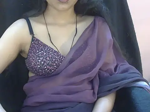 Snapshot of Cute_Pihu01 chatting on June 12, 2026, 8:17 pm Cute Pihu01 online show from June 12, 2026, 8:17 pm